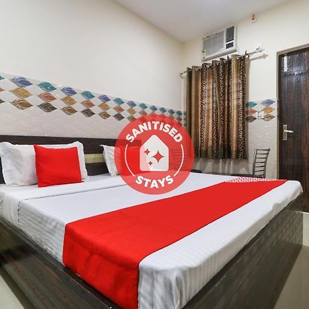 Oyo 49095 Hotel K Fort Abadpura المظهر الخارجي الصورة