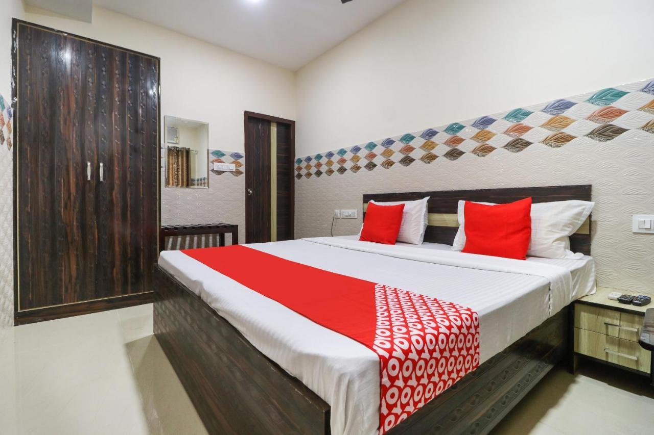 Oyo 49095 Hotel K Fort Abadpura المظهر الخارجي الصورة