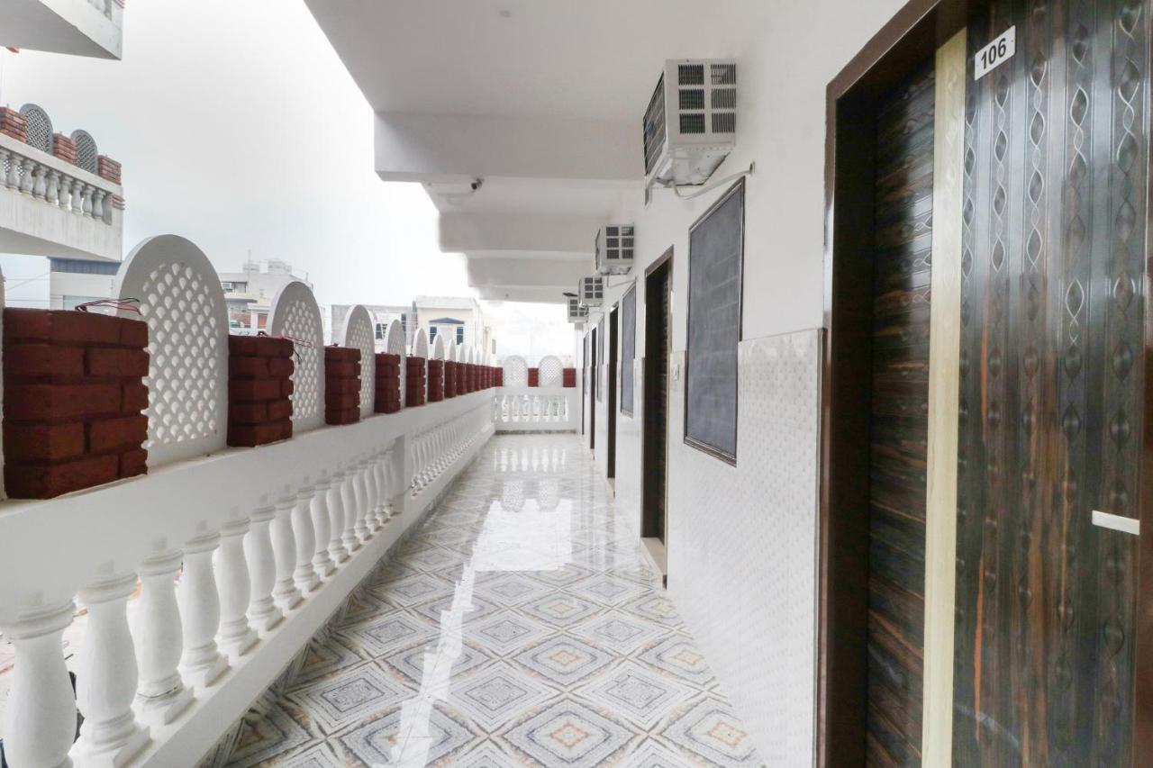 Oyo 49095 Hotel K Fort Abadpura المظهر الخارجي الصورة