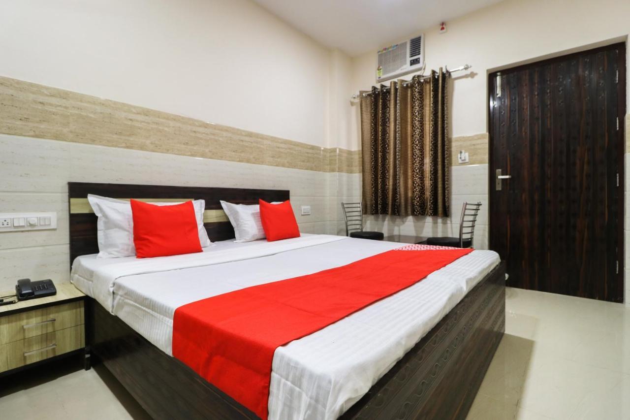 Oyo 49095 Hotel K Fort Abadpura المظهر الخارجي الصورة